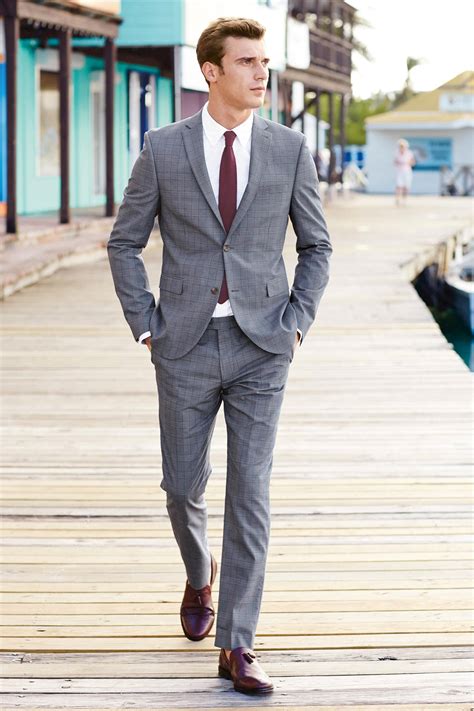 burgundy loafers with suit.